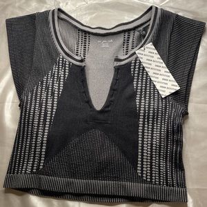 out from under go for gold top